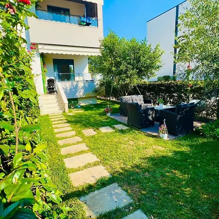 Apartament Vala Mar Gjiri I Lalzit *